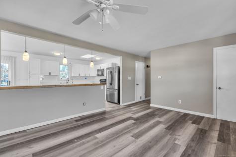 15 Cracow Avenue Windham CT 06280