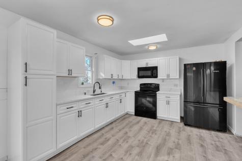 15 Cracow Avenue Windham CT 06280