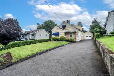 3 Wixted Avenue Danbury CT 06810
