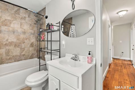 26 Rector Street East Hartford CT 06108
