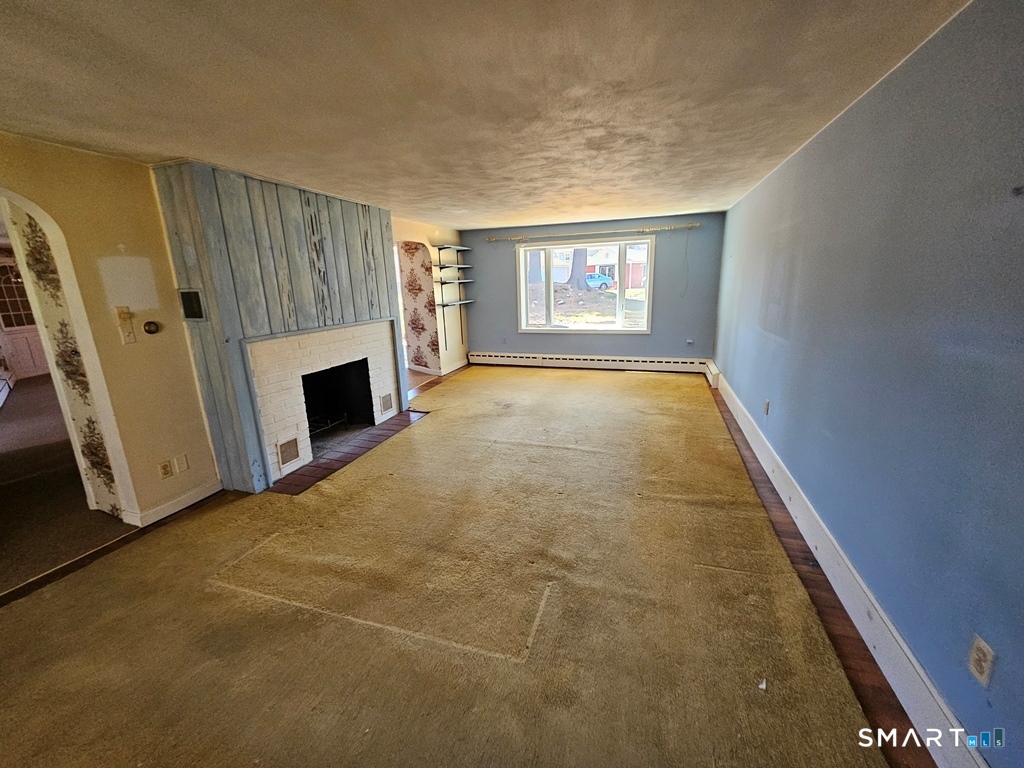 114 Cottage Road Enfield CT 06082