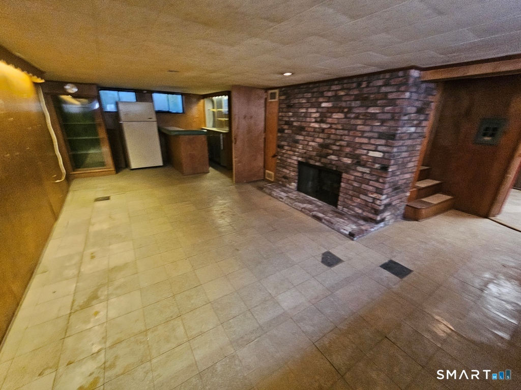 114 Cottage Road Enfield CT 06082