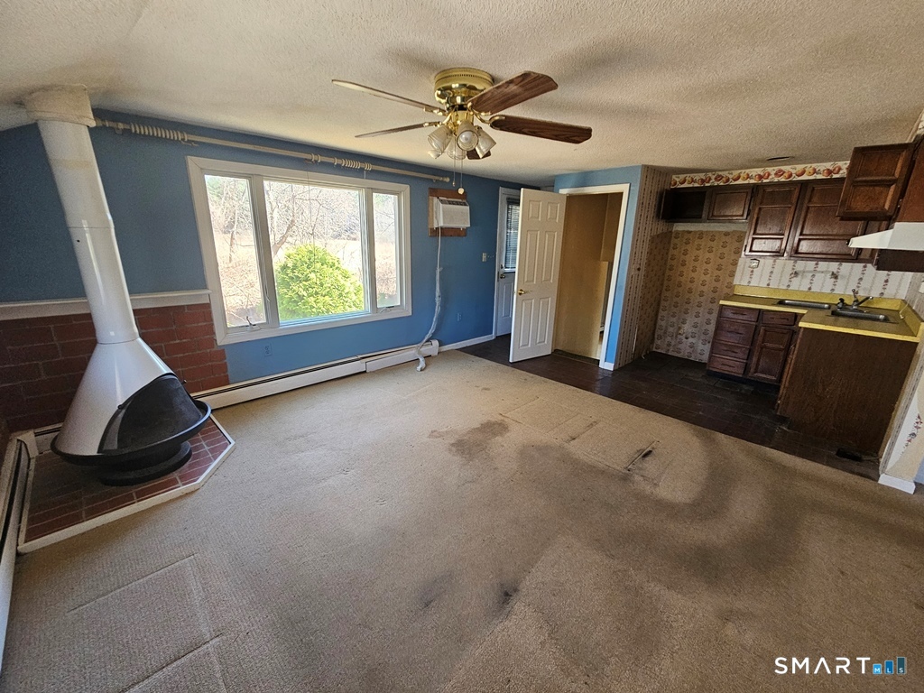 114 Cottage Road Enfield CT 06082