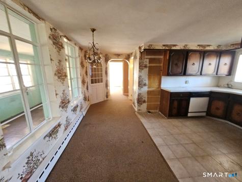 114 Cottage Road Enfield CT 06082