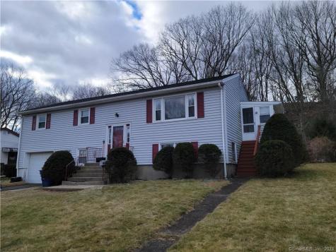 118 Blueberry Hill Road Waterbury CT 06704