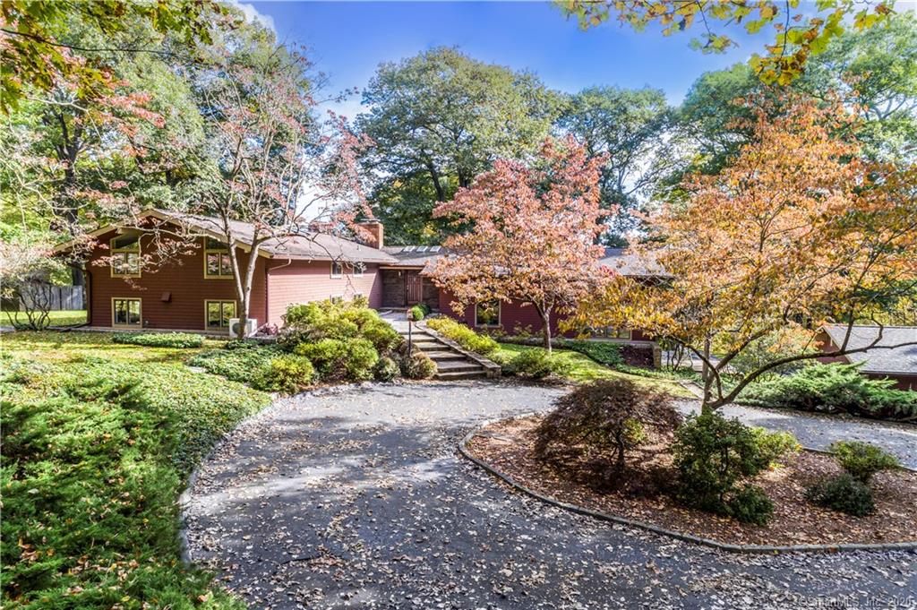 135 Old Branchville Road Ridgefield CT 06877