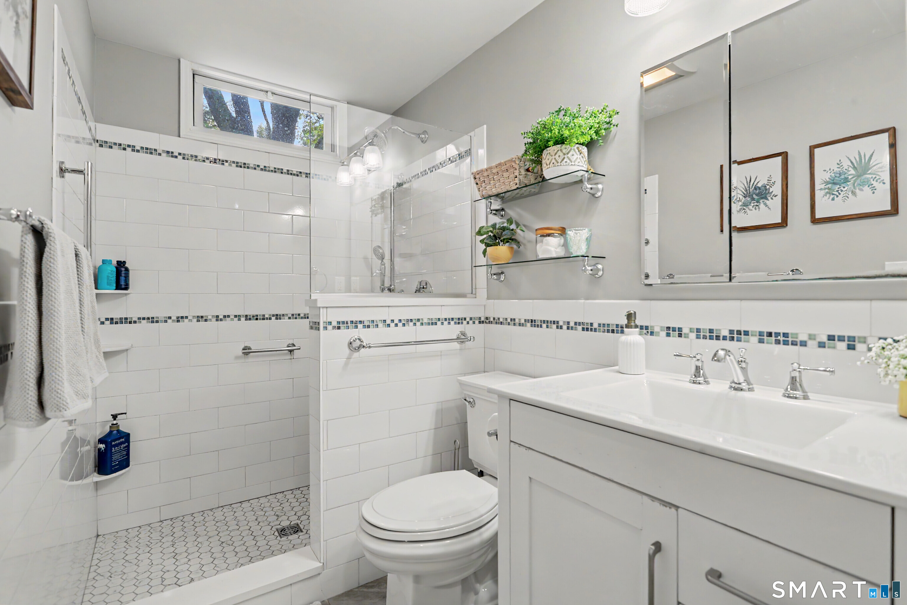 163 Huntingtown Road Newtown CT 06470