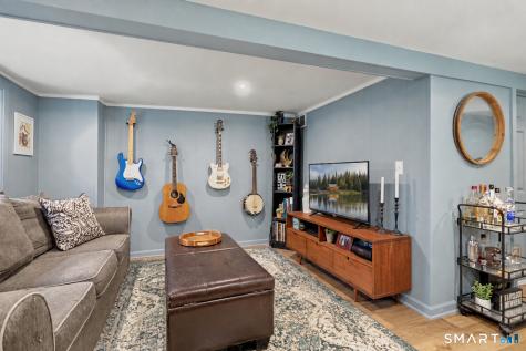 163 Huntingtown Road Newtown CT 06470