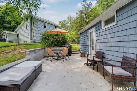 163 Huntingtown Road Newtown CT 06470