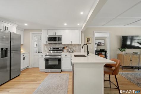 163 Huntingtown Road Newtown CT 06470