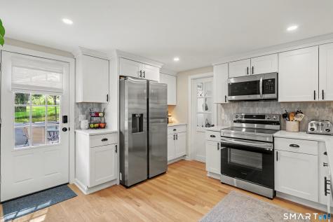 163 Huntingtown Road Newtown CT 06470