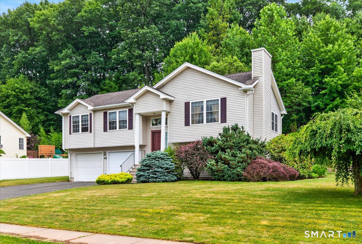 95 Folly Brook Lane Manchester CT 06040