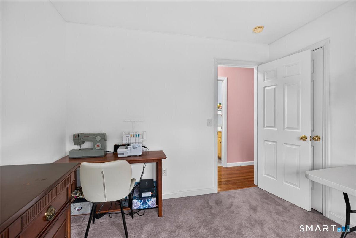 95 Folly Brook Lane Manchester CT 06040