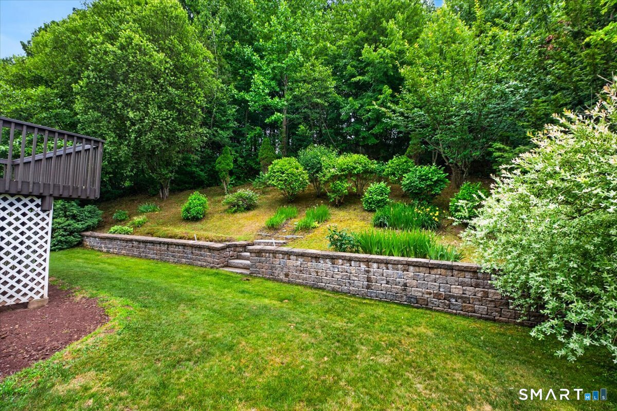 95 Folly Brook Lane Manchester CT 06040