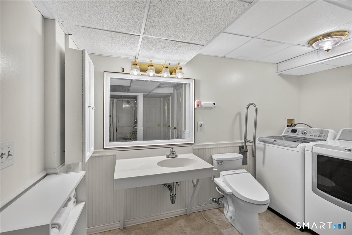 95 Folly Brook Lane Manchester CT 06040