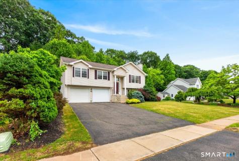 95 Folly Brook Lane Manchester CT 06040