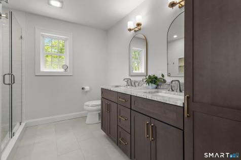 2 Martys Way Ledyard CT 06339