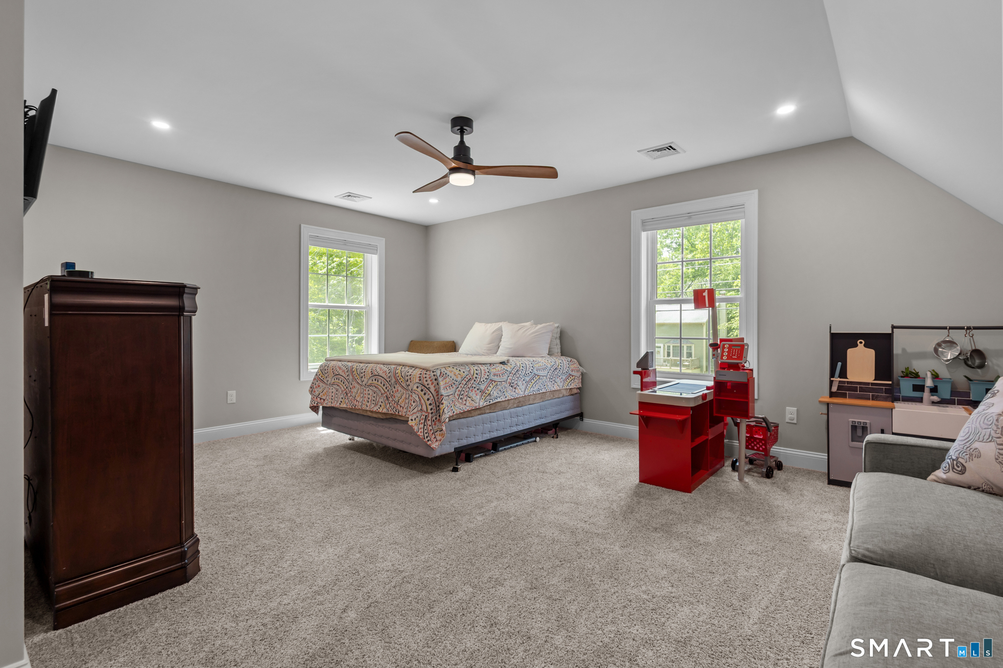 2 Martys Way Ledyard CT 06339