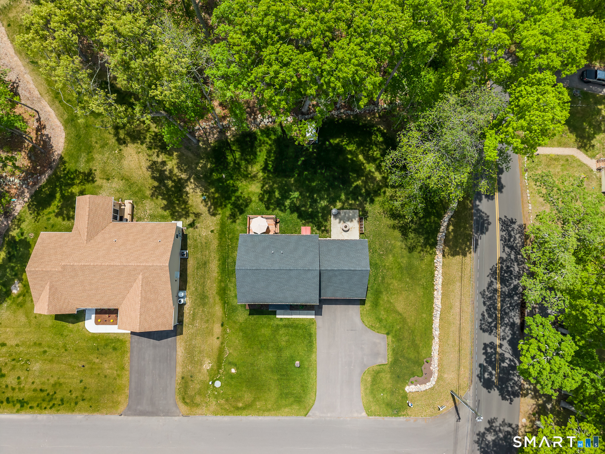 2 Martys Way Ledyard CT 06339