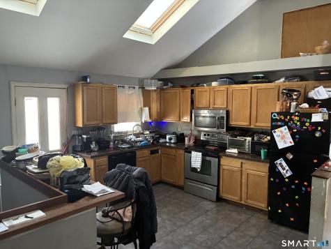 24 Macarthur Court Bristol CT 06010