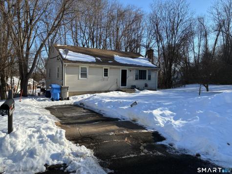 24 Macarthur Court Bristol CT 06010