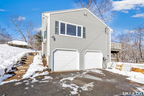 17 Stage Road Brookfield CT 06804