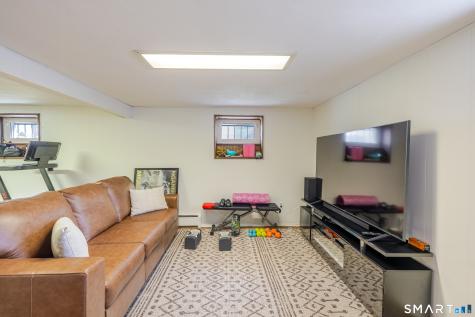 76 Geneva Terrace Fairfield CT 06824