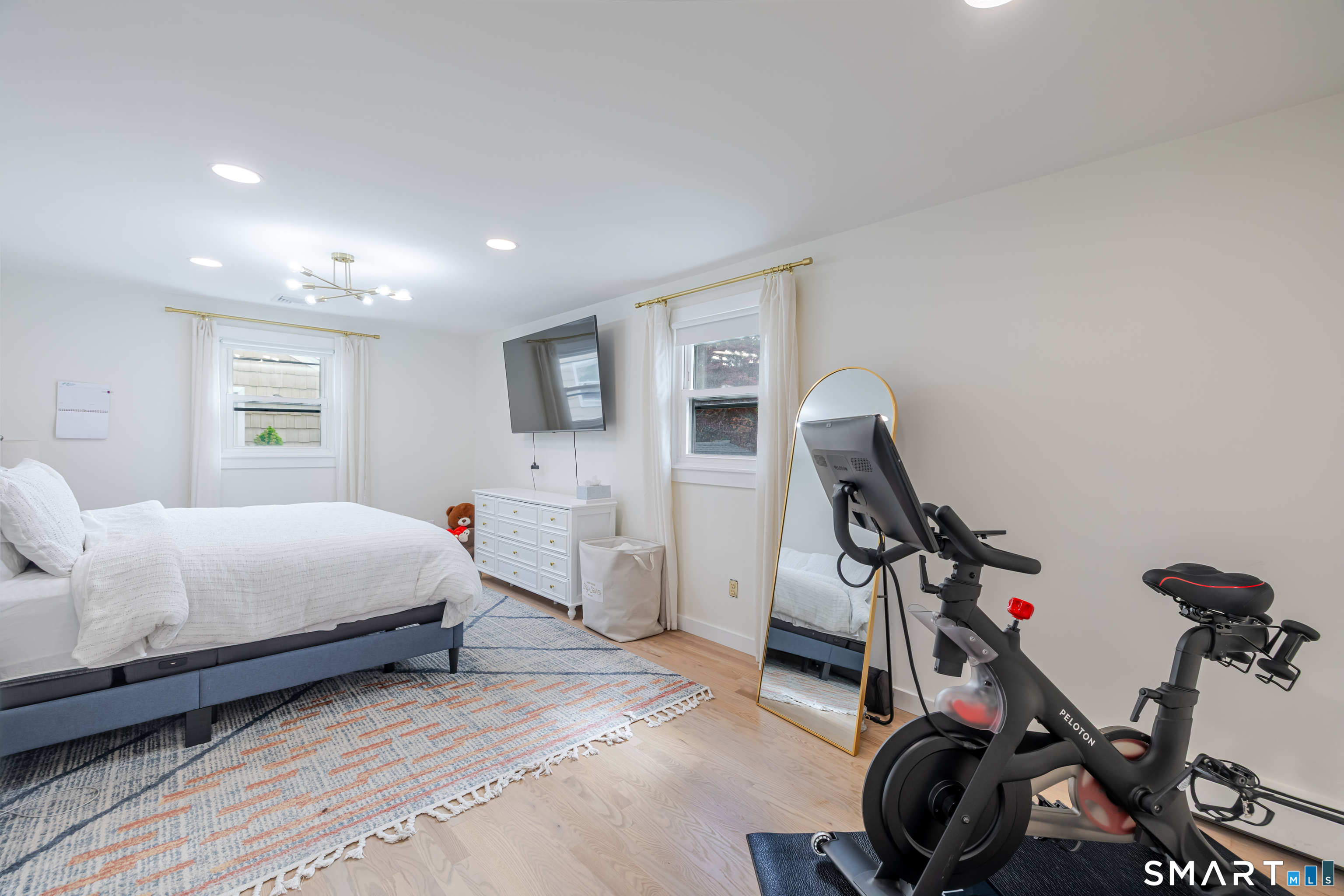 76 Geneva Terrace Fairfield CT 06824
