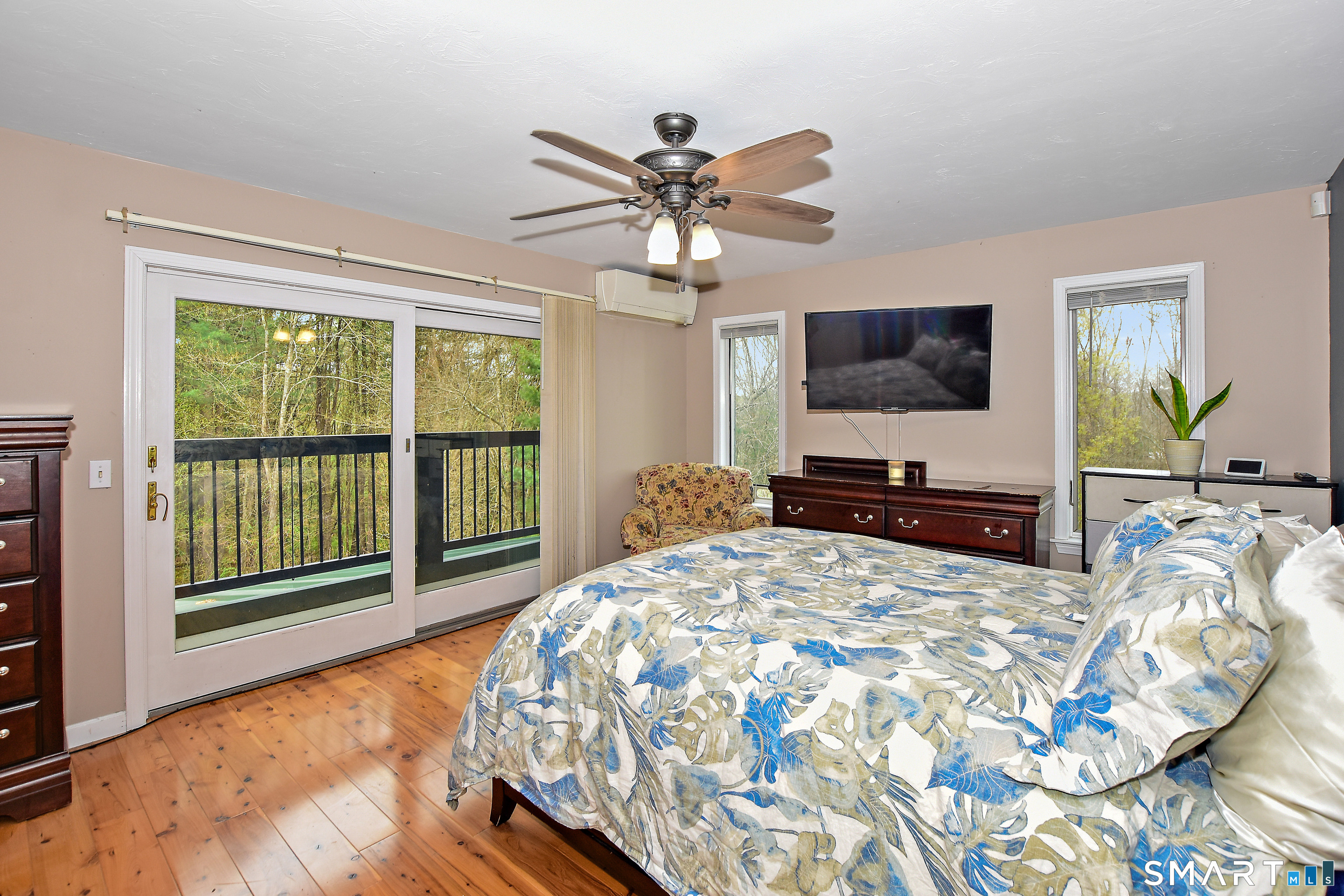 28 Blackmer Downs Road Thompson CT 06255