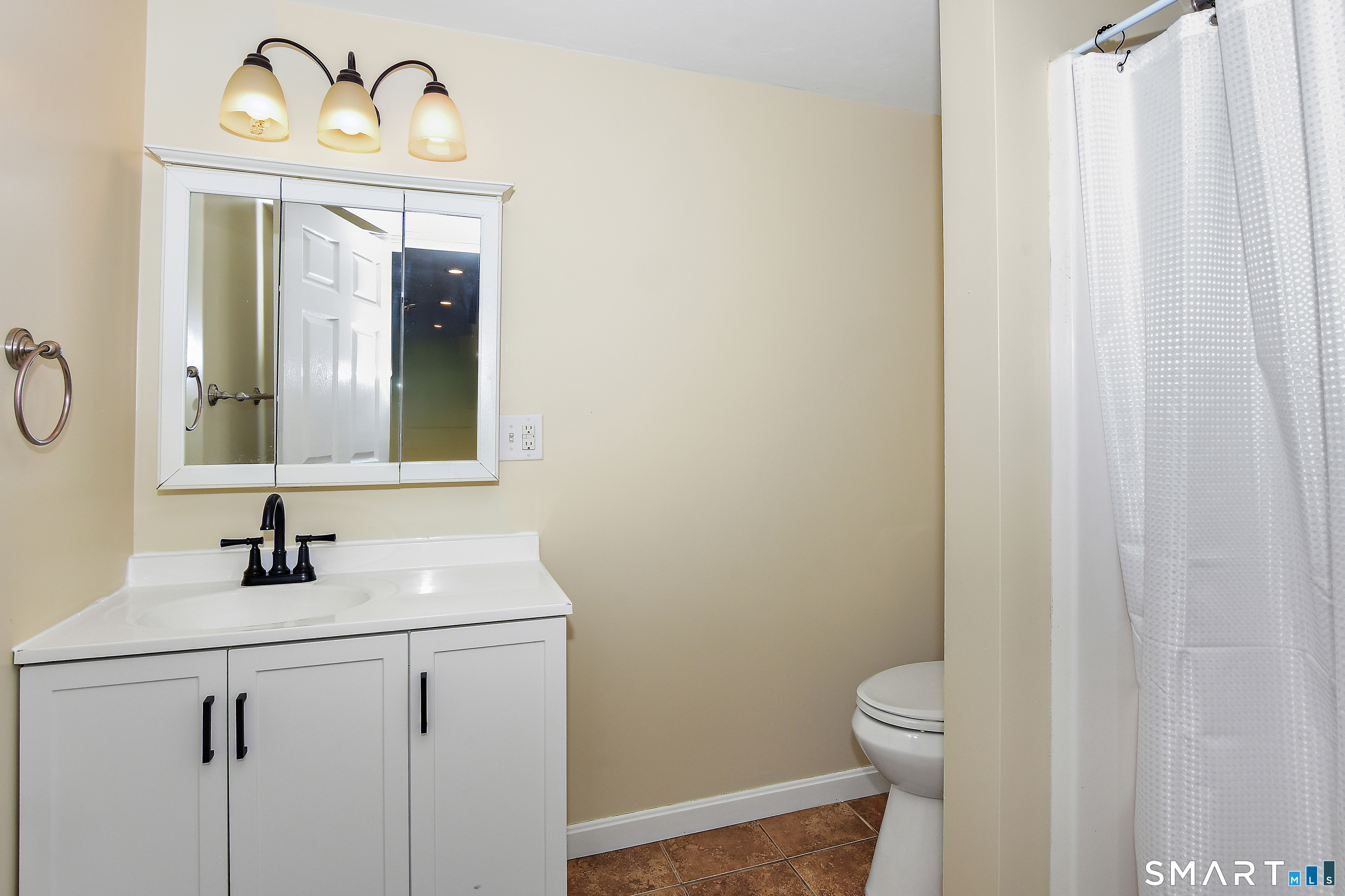 28 Blackmer Downs Road Thompson CT 06255