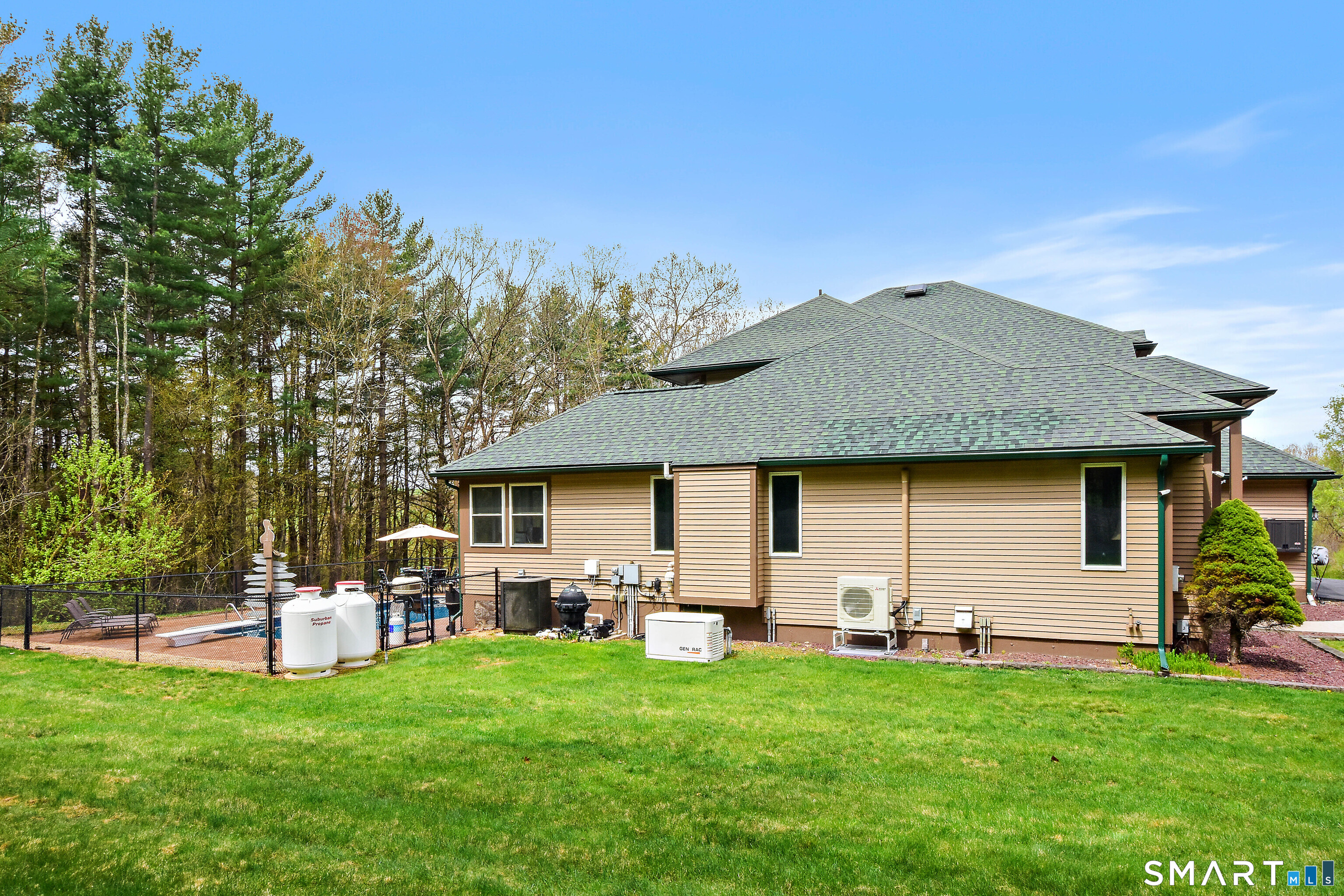 28 Blackmer Downs Road Thompson CT 06255