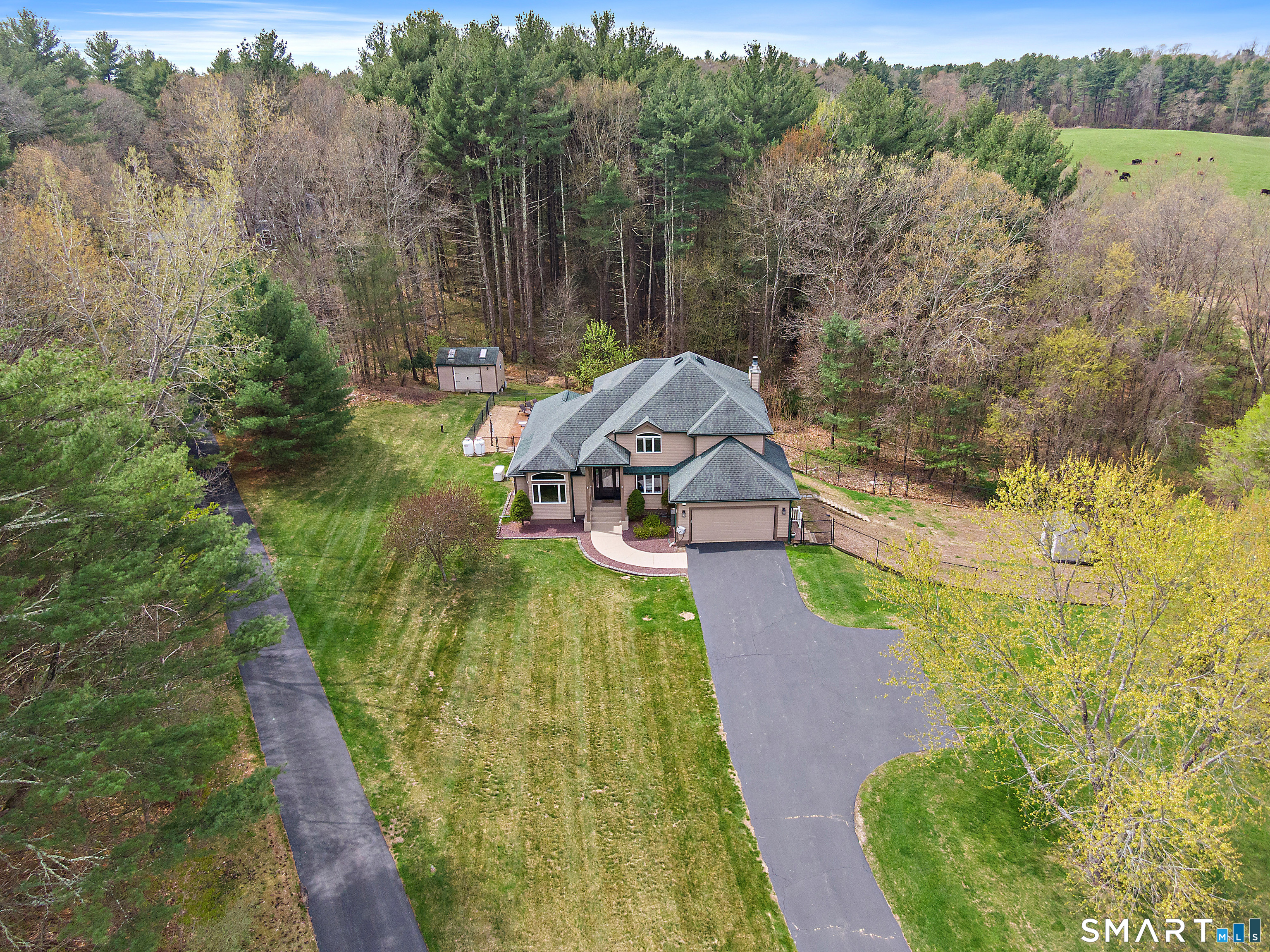 28 Blackmer Downs Road Thompson CT 06255