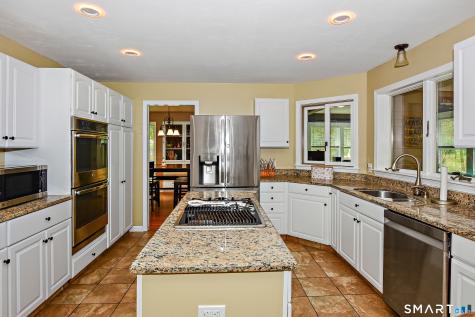 28 Blackmer Downs Road Thompson CT 06255