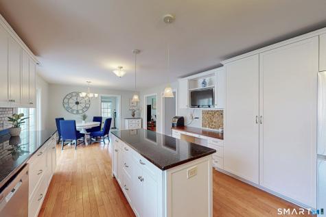 16-A Westview Trail New Fairfield CT 06812