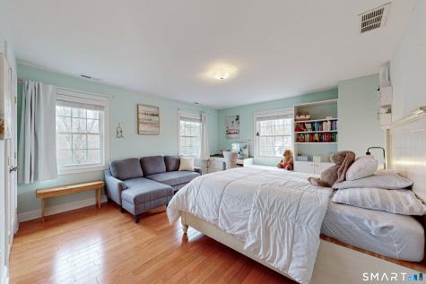 16-A Westview Trail New Fairfield CT 06812