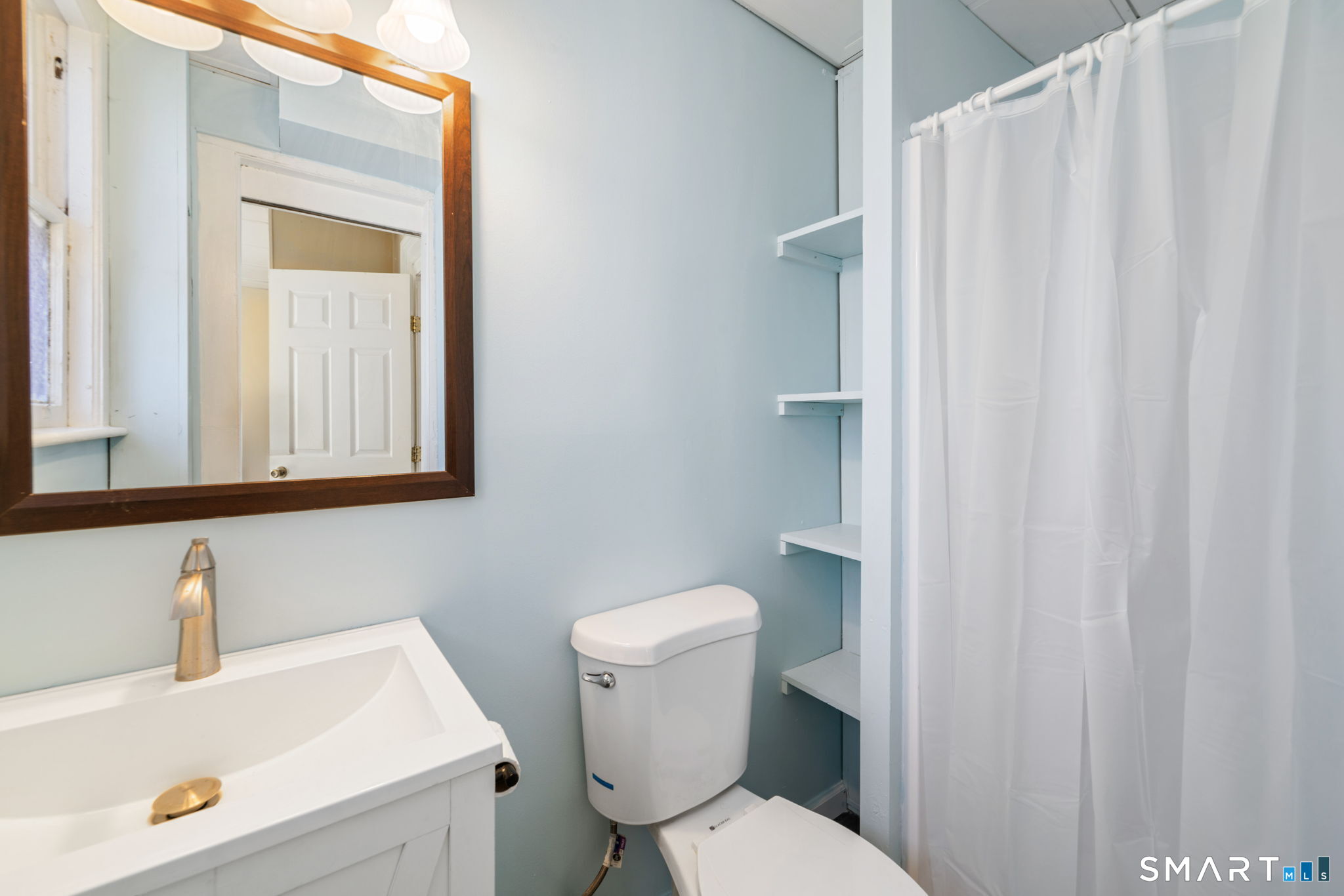 81 Elm Street Thomaston CT 06787