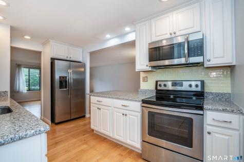 158 Mountain Road West Hartford CT 06107