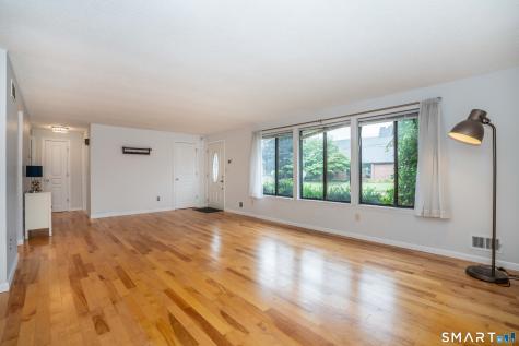 158 Mountain Road West Hartford CT 06107