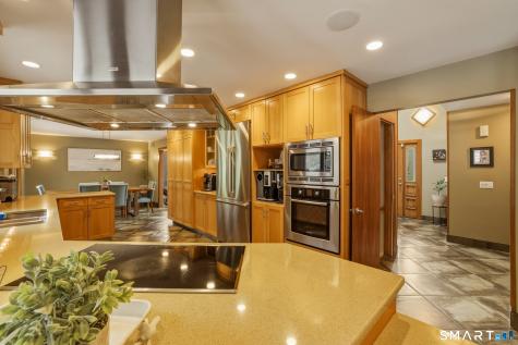 239 Wright Road Canton CT 06019