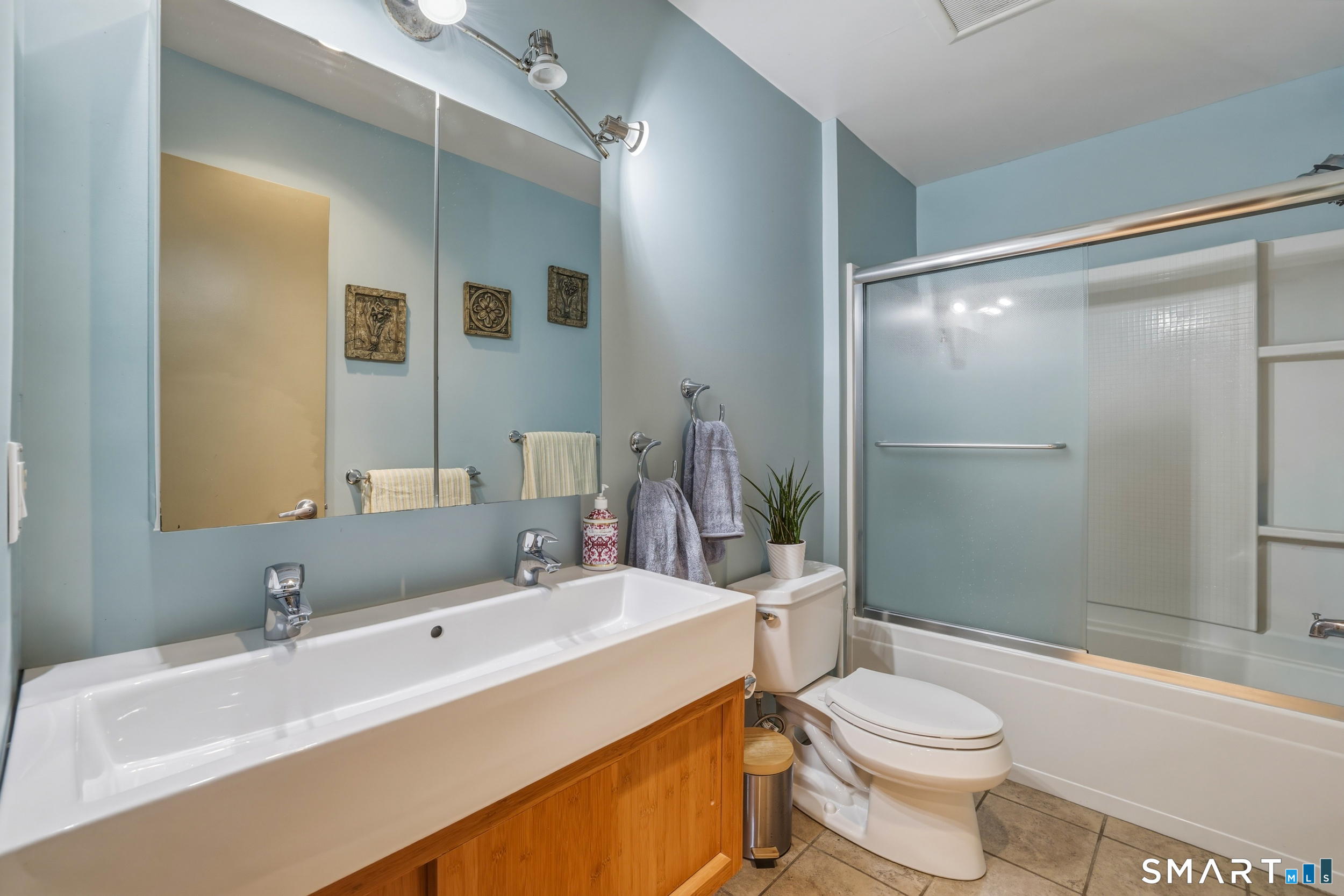 239 Wright Road Canton CT 06019