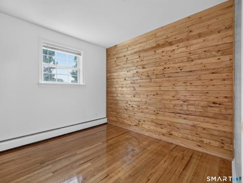 14 Brookside Lane Groton CT 06340