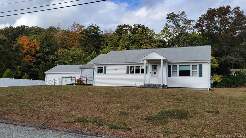 27 Dewey Street Putnam CT 06260