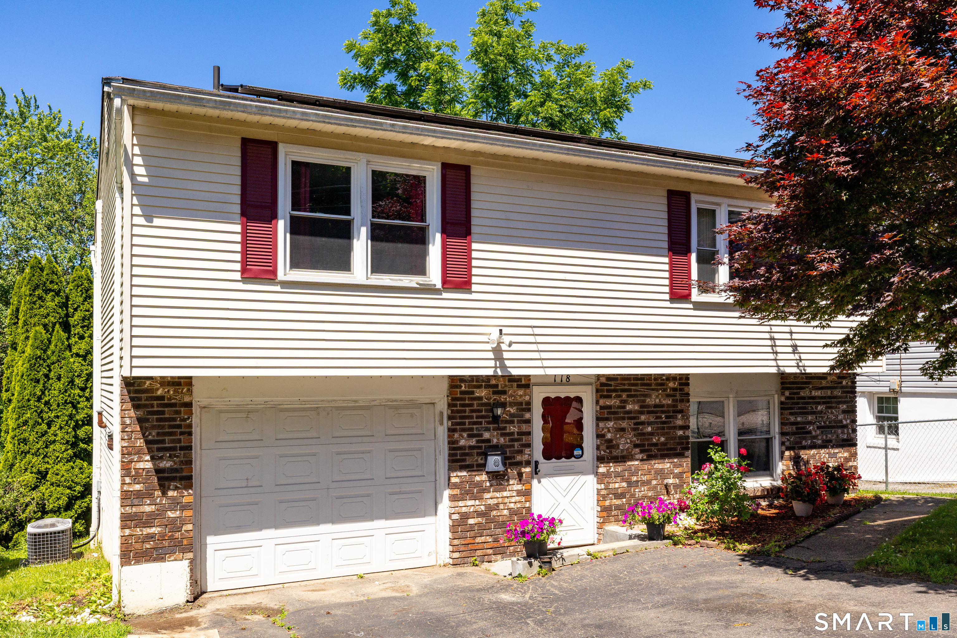 118 Norton Street Waterbury CT 06708