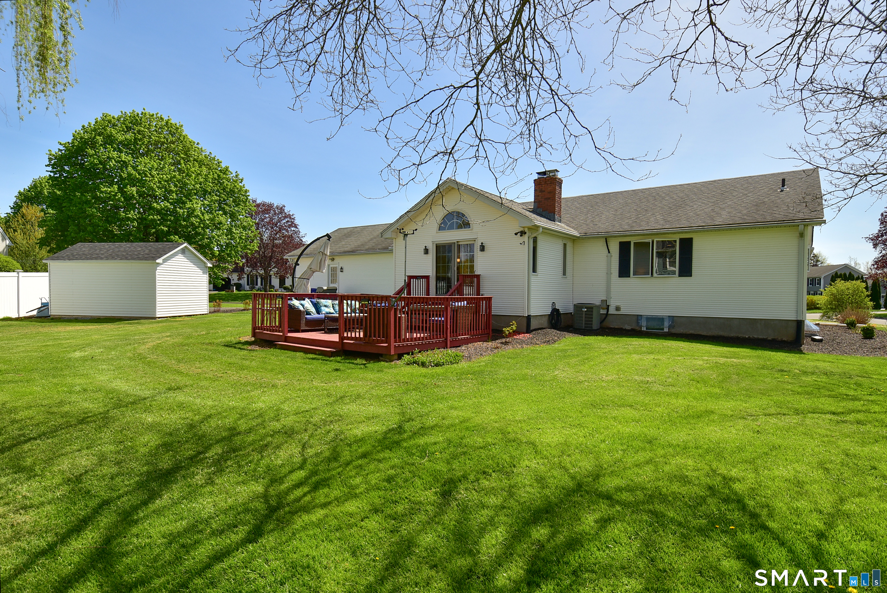 98 Kildeer Lane Suffield CT 06078