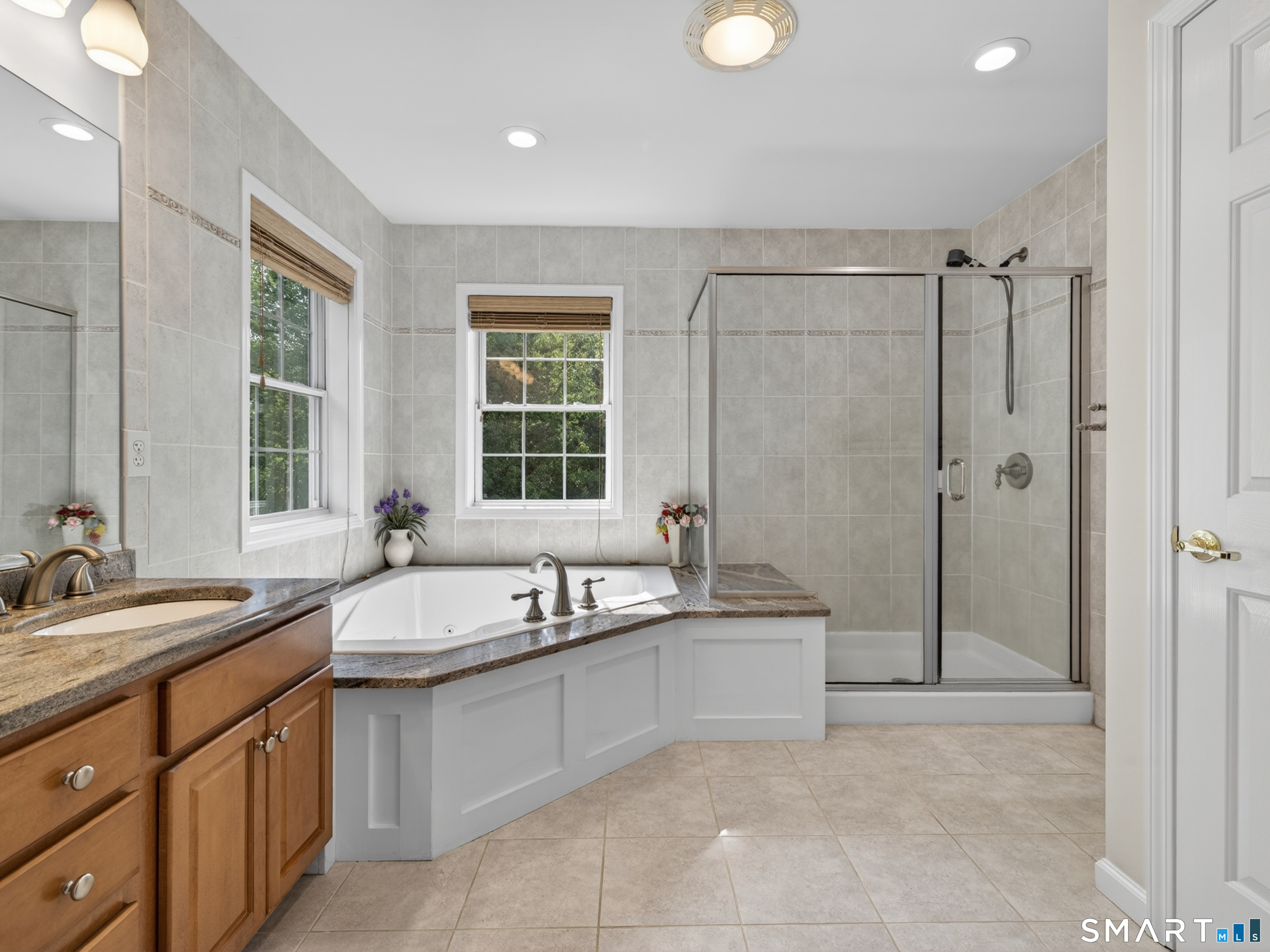 20 Upper Kensington Drive East Lyme CT 06333