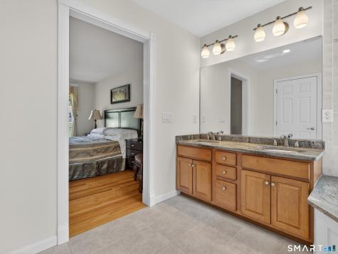 20 Upper Kensington Drive East Lyme CT 06333