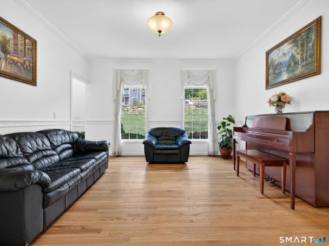20 Upper Kensington Drive East Lyme CT 06333