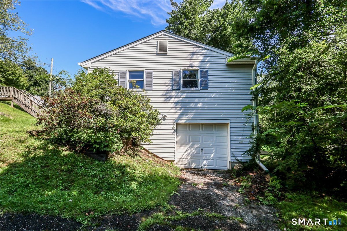 29 Overlook Drive New Milford CT 06776