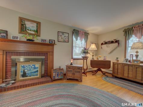 41 Sawka Drive East Hartford CT 06118