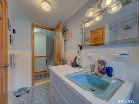 41 Sawka Drive East Hartford CT 06118